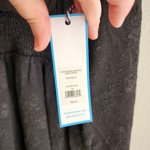 Draper James Size 2X Black Long Sleeve Smocked Waist Dress - Picture 8 of 12